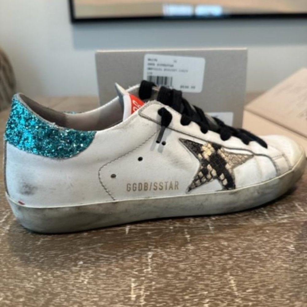 Golden Goose Women's Sneaker Size 36